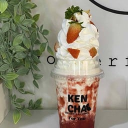 วิปสตรอว์เบอร์รี่นมสด