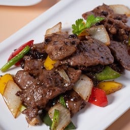 เนื้อผัดพริกไทยดำ