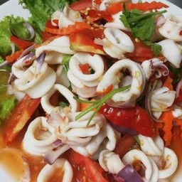 ยำปลาหมึก