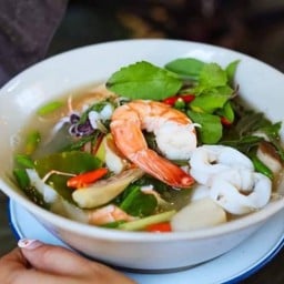 ต้มยำทะเลรวมน้ำใส