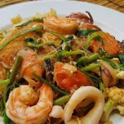 สุกี้เเห้งทะเล