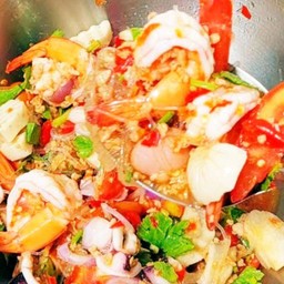 ยำวุ้นเส้นหมูสับหมูยอกุ้ง