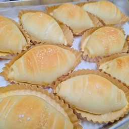 ขนมปังเกลือ (ชิโอปัง)