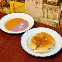 ปังปิ้งสองใจ ชาไทย เผือก