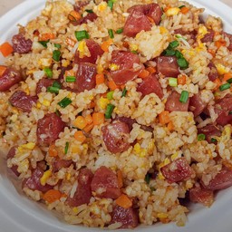 ข้าวผัดกุนเชียง