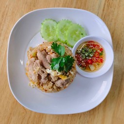 ข้าวผัดหมู