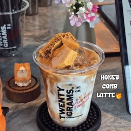 Honey Comb Latte
