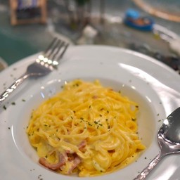 คาโบนาร่าเบค่อน