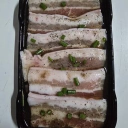 MENU_3469518wH_1761302445