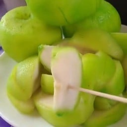 ร้านตามสั่ง&ผลไม้byน้าเล็ก