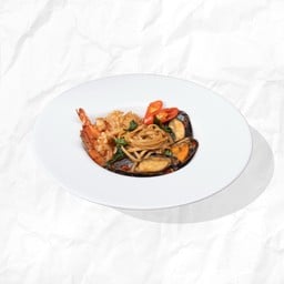 สปาเก็ตตี้ผัดขี้เมาทะเล