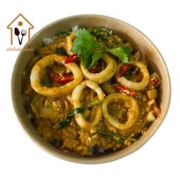 ข้าวหมึกผัดไข่เค็ม