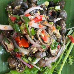 ลาบเห็ดถอบ