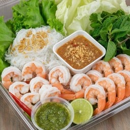 นมสดสตอเบอร์รี่ & ปังปิ้งไส้ทะลัก Sweetie Milk & Toast Bar