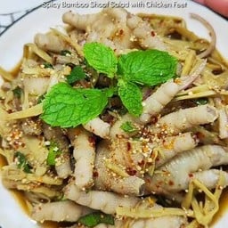 ไก่บ้านย่างเขาสวนกวาง Khao Suan Kwang Grilled