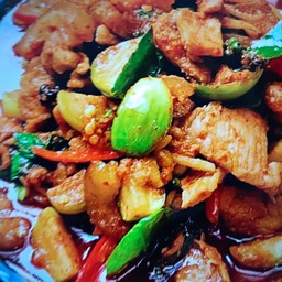 ผัดเผ็ดหมูป่า