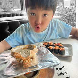 มันปูซูชิเซ๊ต8คำ