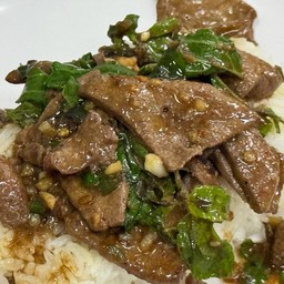 ข้าวกระเพราะตับ