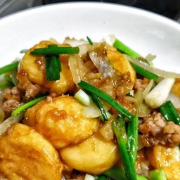 ข้าวผัดตั้งโอ๋เต้าหู้ (เลือกเนื้อสัตว์ได้ค่ะ)