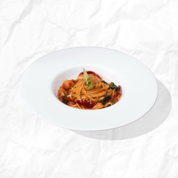 สปาเก็ตตี้ผัดพริกแห้งเบคอน