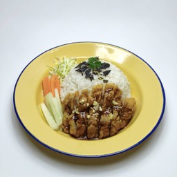 ChicCai - ชิคไฉ ข้าวหน้าไก่ทอด