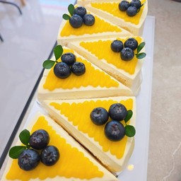 เค้ก เลม่อน