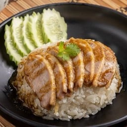 ข้าวมันเป็ด  Braised Duck With Rice ( Line Man )