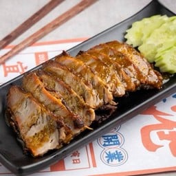 หมูอบ ล้วนล้วน / Roasted Pork ( Line Man )