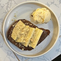 Nutella Banana Toast