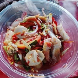 ปูนิ่มยำแซ่บจี๊ดจ๊าด