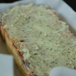 ขนมปัง&กาแฟ by.little bake