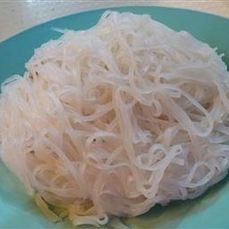 เส้นเล็กลวก