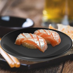 ข้าวปั้นหน้าท้องปลา