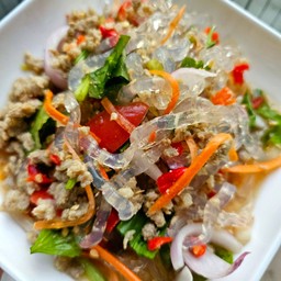 ยำเส้นแก้วหมูสับ (เส้นใหญ่)