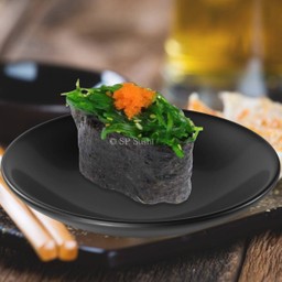 ข้าวปั้นหน้ายำสาหร่าย