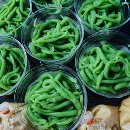 รักล้นจาน