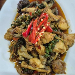 ผัดเผ็ด