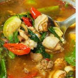 แกงป่าไก่ใส่มะเขือ  หมูชิ้น