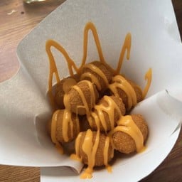 นิด เฟรนซ์ฟรายชีสเขย่า