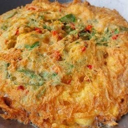 ข้าวไข่เจียวโหระพา+พริก