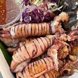 หมึกไข่แดดเดียว