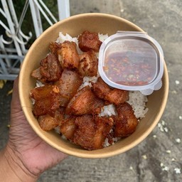 ไก่ทอดหน้าบ้าน