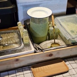 กุ้งแช่น้ำปลา(สถานีกุ้งแช่byเจ๊หวานปากแดง) ตลาดสุขรุ่งเรืองมาร์เก็ต