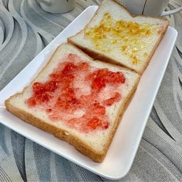 น้ำหอม รีสอร์ท