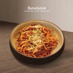 Spaghetti Bolognese Italian Style (สปาเก็ตตี้โบโลเนสเนื้อ)