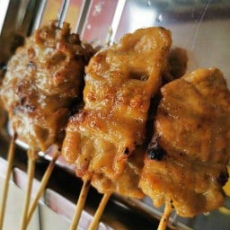 หมูปิ้งโบราณ หลังรร.วัดคู้