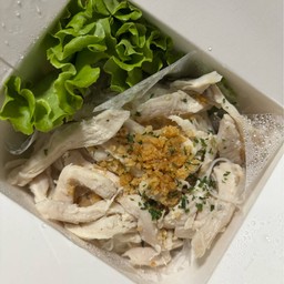 Emily’s เส้นหมี่ไก่ฉีก  pop up central. chantaburi