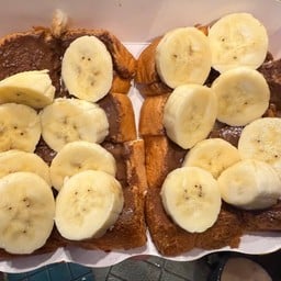 ขนมปังปิ้งนูเทลล่า-กล้วย