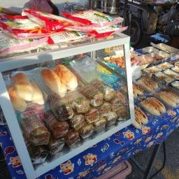 ร้าน เน้นไข่ อาหารเช้า