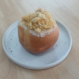 ขนมปังปิ้ง มายองเนสหมูหยอง